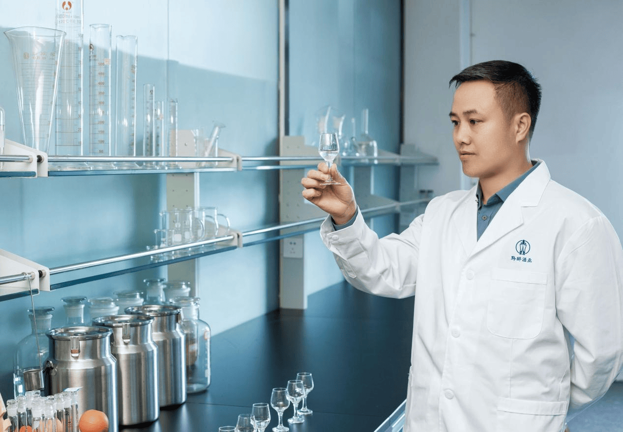 黔醉酒業(yè)總工程師趙仕蛟 | 二十九載奮斗不輟，農(nóng)家少年終成不凡工匠